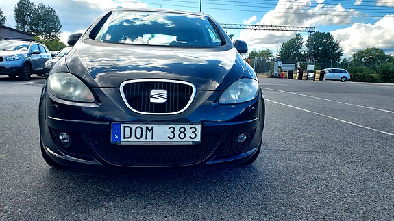 Seat Altea XL 2 of 8