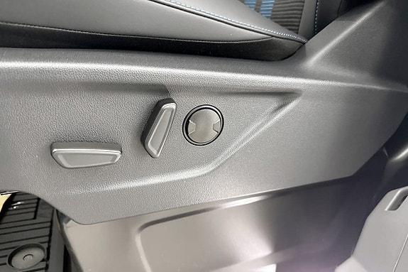 Ford E-Transit 6 of 7