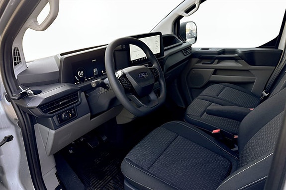 Ford Transit Custom 4 of 7