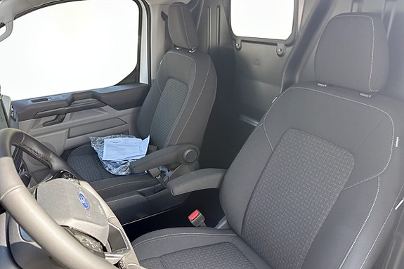 Ford E-Transit 6 of 7