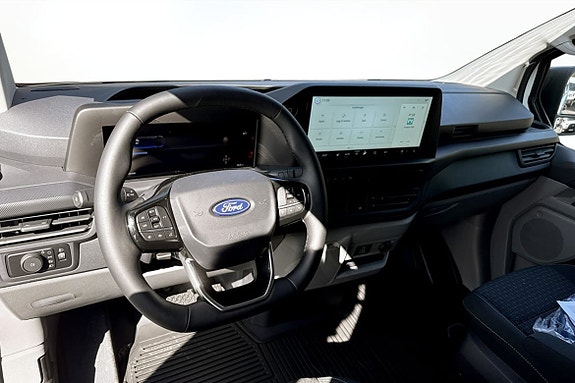Ford E-Transit 5 of 7