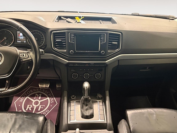 Volkswagen Amarok 10 of 17