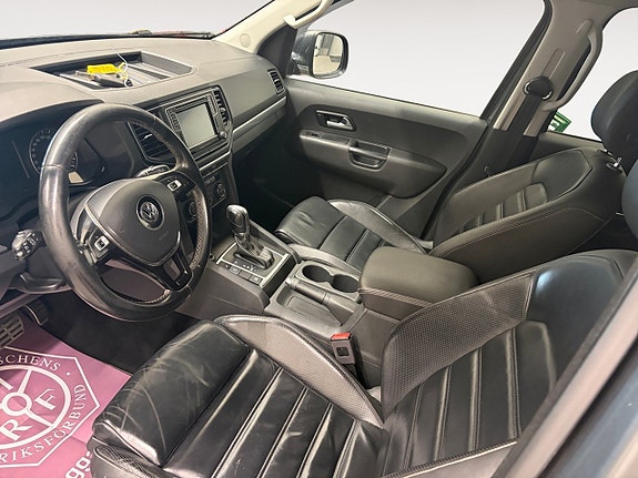 Volkswagen Amarok 8 of 17