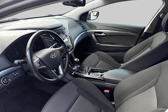 Hyundai i40 3 of 17