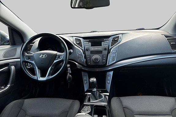Hyundai i40 13 of 17