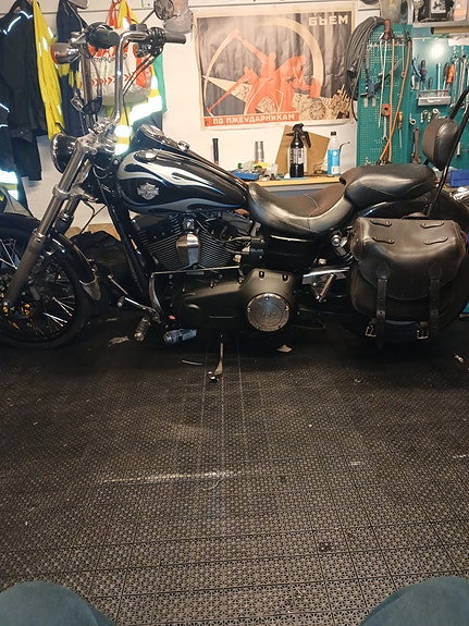 Harley-Davidson Wide Glide 5 of 8