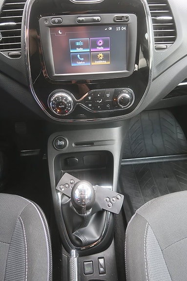 Renault Captur 12 of 27
