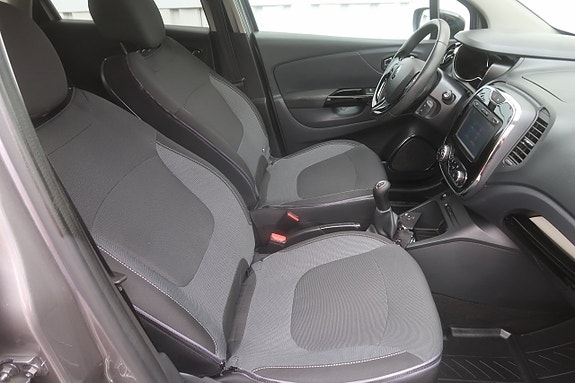 Renault Captur 9 of 27