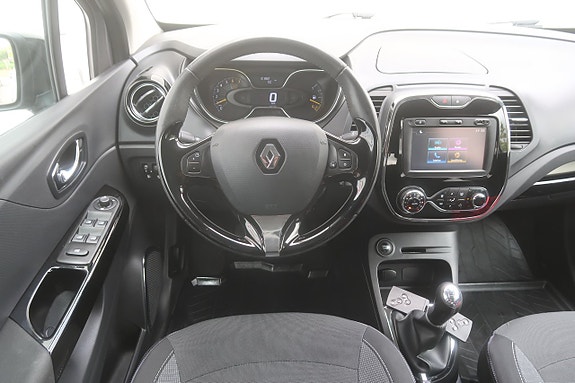 Renault Captur 7 of 27