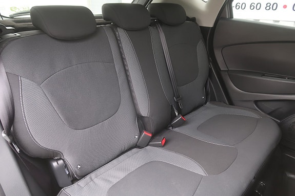 Renault Captur 10 of 27