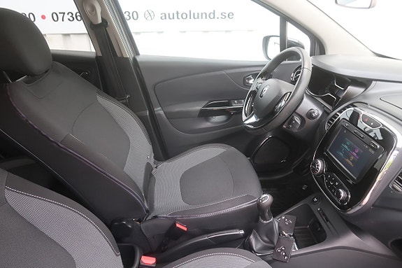 Renault Captur 8 of 27