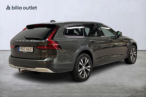Volvo V90 Cross Country 6 of 30