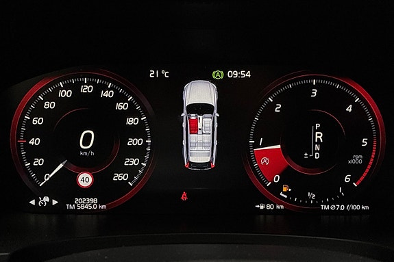 Volvo V90 Cross Country 17 of 30