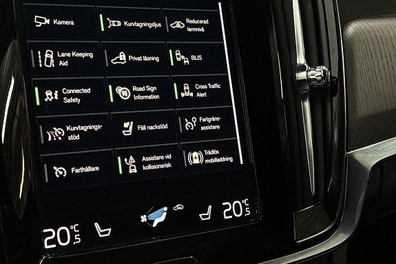 Volvo V90 Cross Country 22 of 30