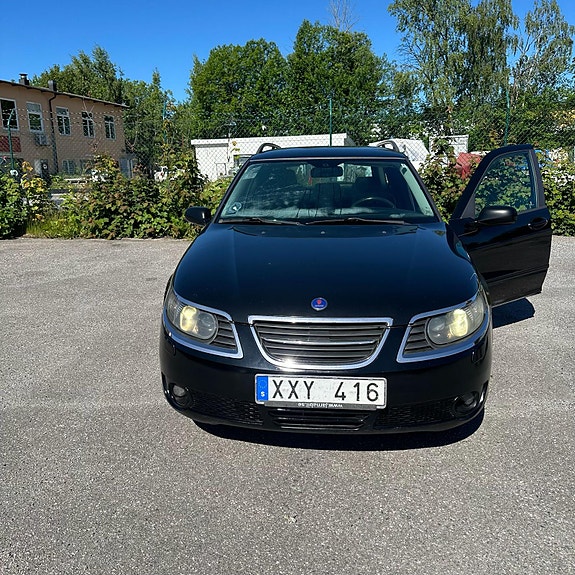 Saab 9-5 5 of 8