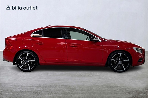 Volvo S60 5 of 29