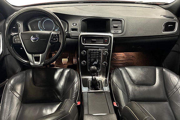 Volvo S60 12 of 29