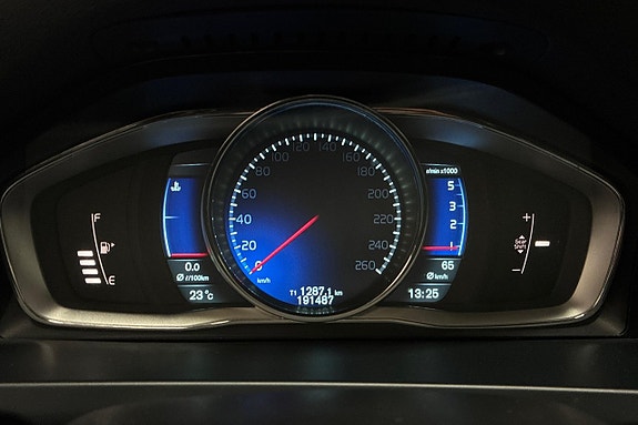 Volvo S60 18 of 29