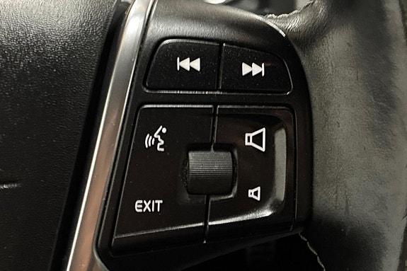 Volvo S60 24 of 29