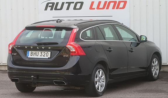 Volvo V60 5 of 27