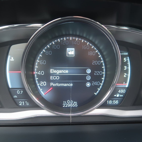 Volvo V60 20 of 27