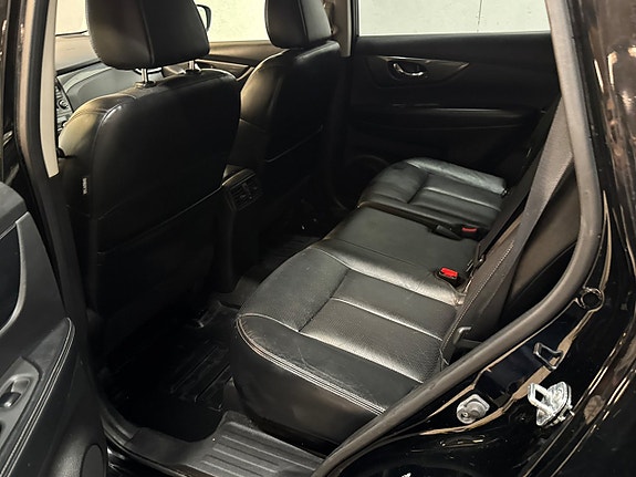 Nissan X-Trail 11 of 30