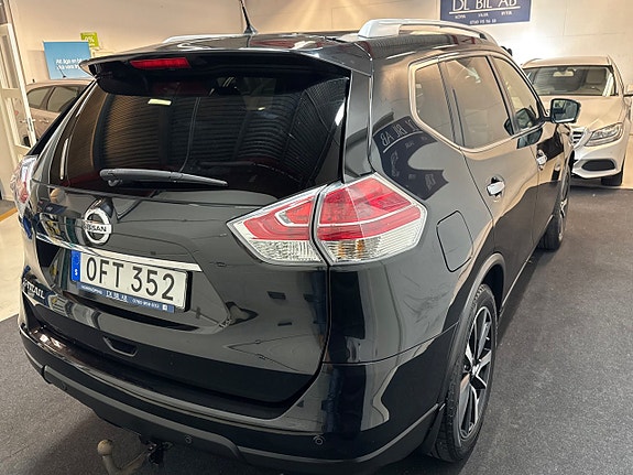 Nissan X-Trail 28 of 30