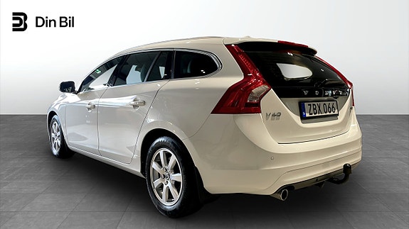 Volvo V60 3 of 13