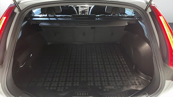 Volvo V60 12 of 13