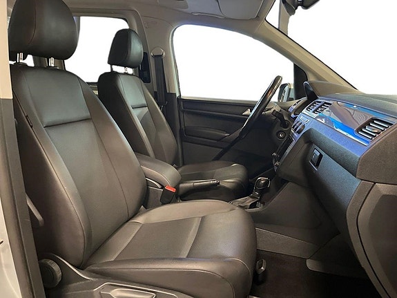 Volkswagen Caddy Maxi 7 of 14
