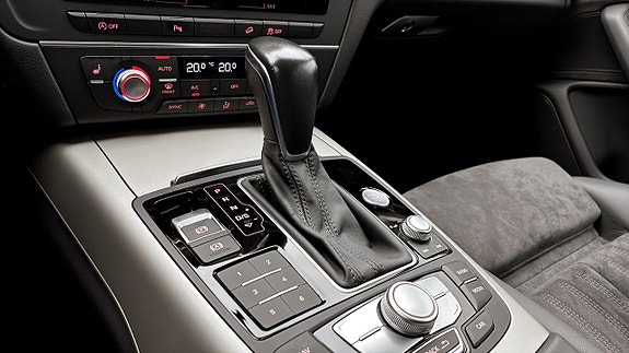 Audi A6 allroad 14 of 16