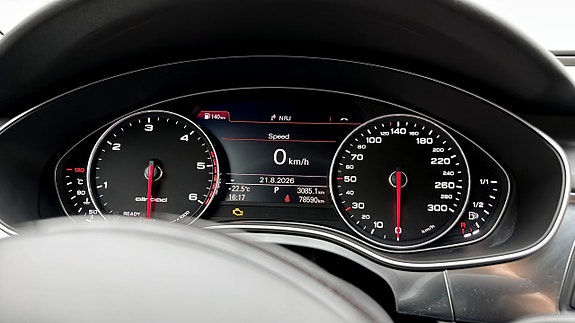 Audi A6 allroad 12 of 16