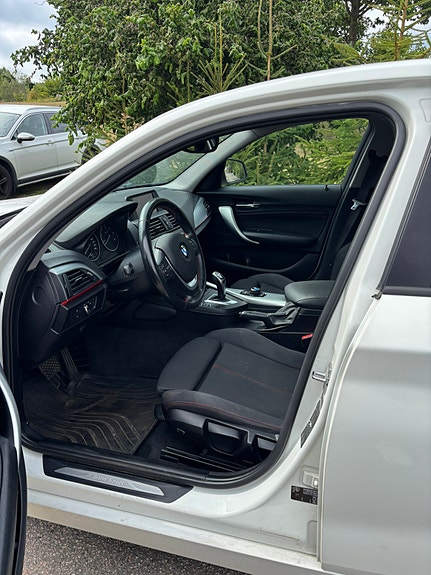 BMW 120d 5 of 8
