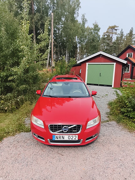 Volvo V70 7 of 10