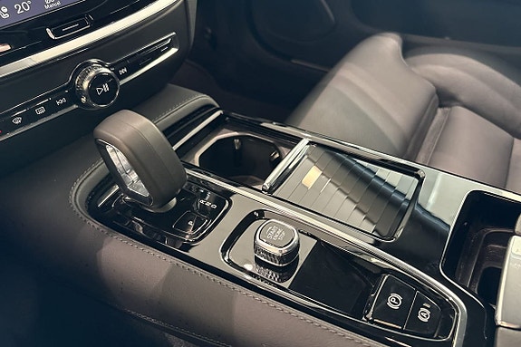 Volvo V60 26 of 30