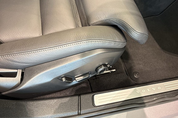Volvo V60 22 of 30