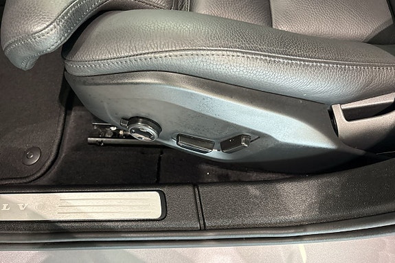 Volvo V60 21 of 30