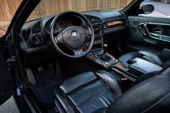 BMW M3 25 of 30