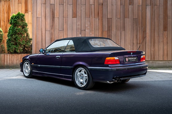 BMW M3 11 of 30
