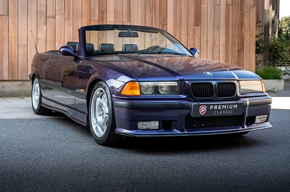 BMW M3 2 of 30