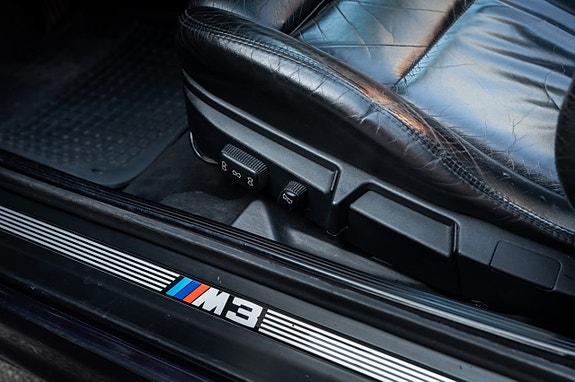 BMW M3 24 of 30
