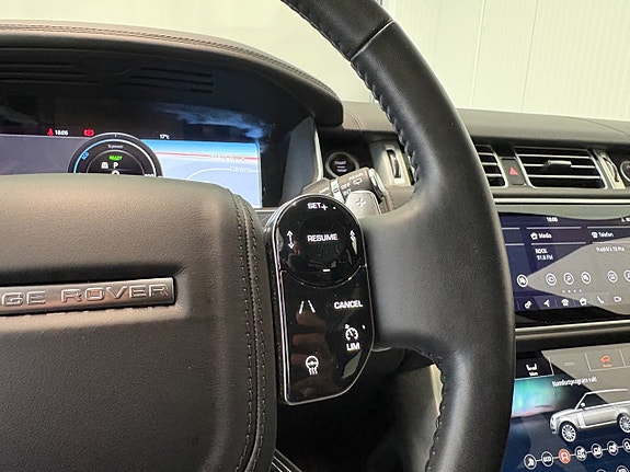 Land Rover Range Rover 17 of 27