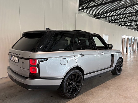 Land Rover Range Rover 3 of 27