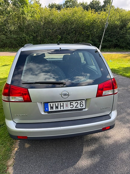 Opel Vectra 4 of 10