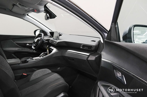 Peugeot 3008 9 of 17