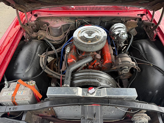 Chevrolet Impala 5 of 8