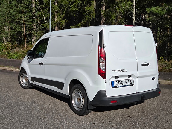 Ford Transit Connect 3 of 7
