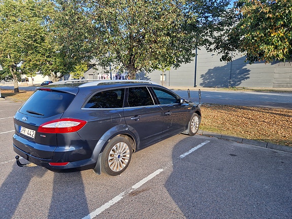 Ford Mondeo 11 of 13