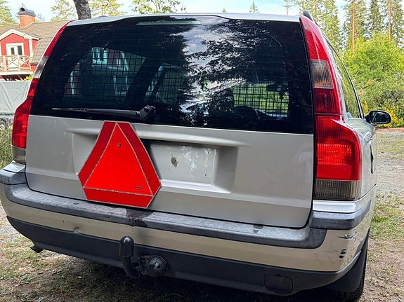 Volvo V70 6 of 6