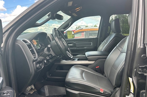 RAM 3500 6 of 7